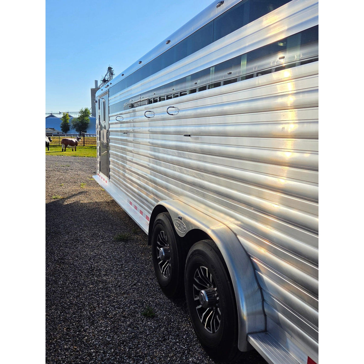 2027 4-Star 28' Stock Combo***Pending Sale***