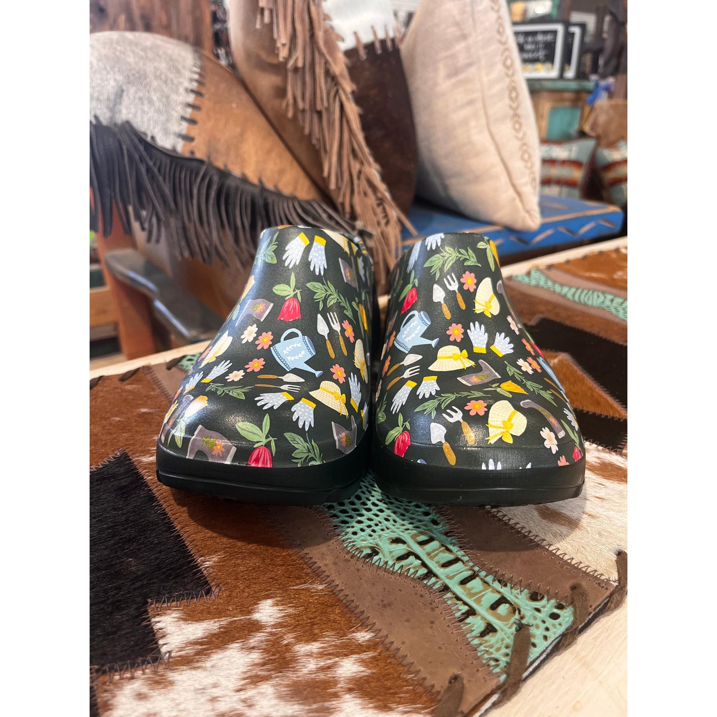 Joybees Women's Garden Grove Clog - Gardner's Delight