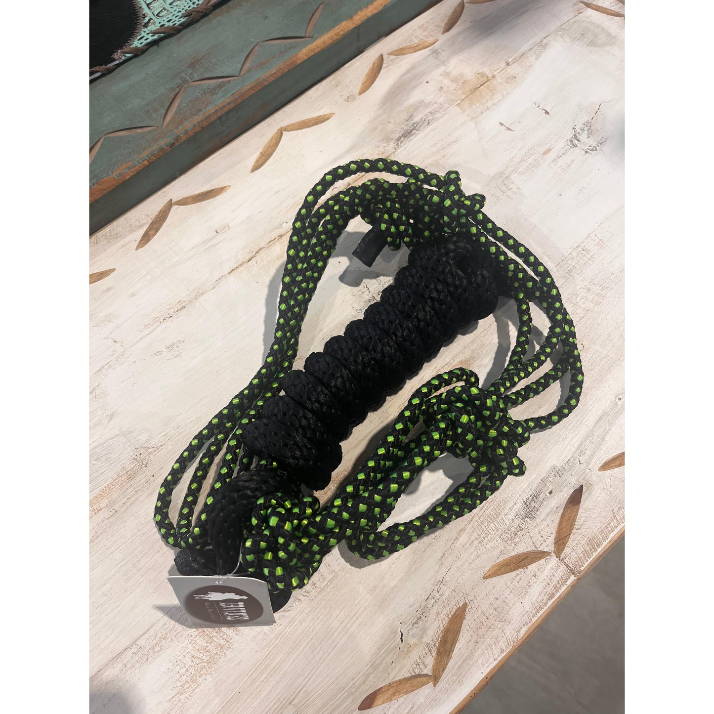 Irvine Diamond Mountain Halter 5/16" w/8' Lead