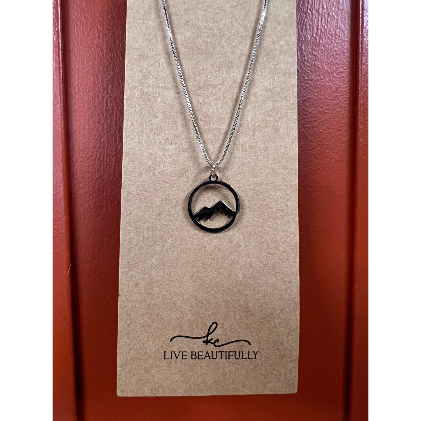 Live Beautifully Necklace - Silver Mountain
