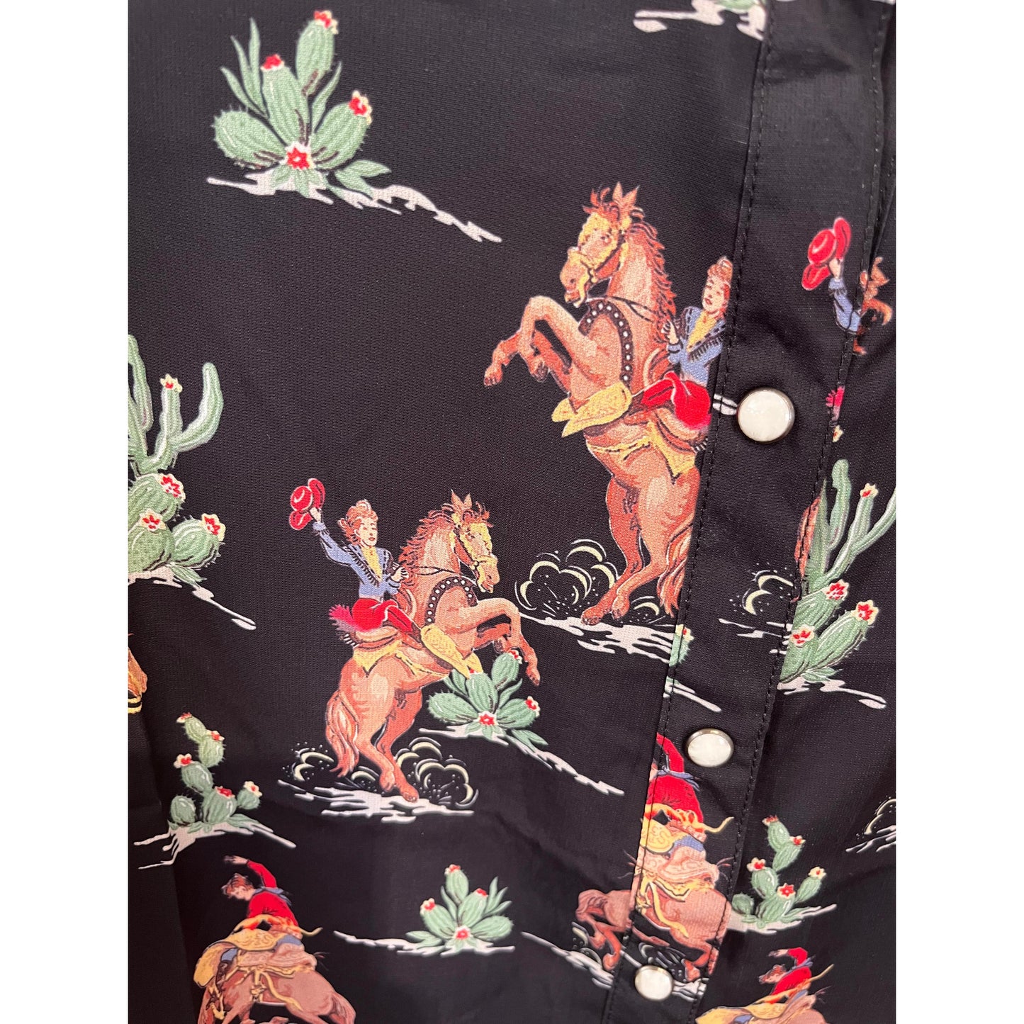 Fashion Express Women's Rodeo Cactus Button Up Shirt