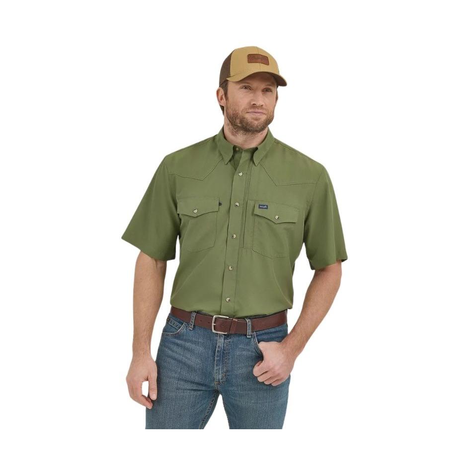 Wrangler Men's Short Sleeve Performance Classic Fit Shirt - Green