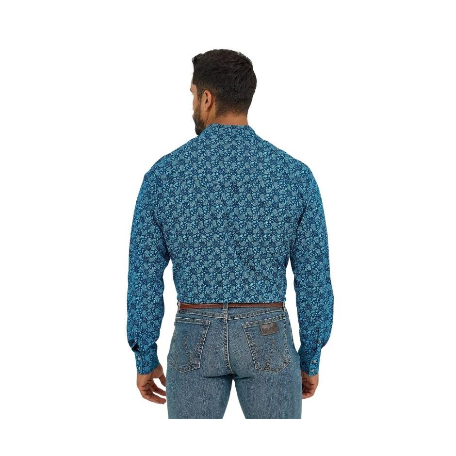 Wrangler Men's 20X Competition Advanced  Comfort Classic Fit  Long Sleeve Shirt- Navy/Turquoise