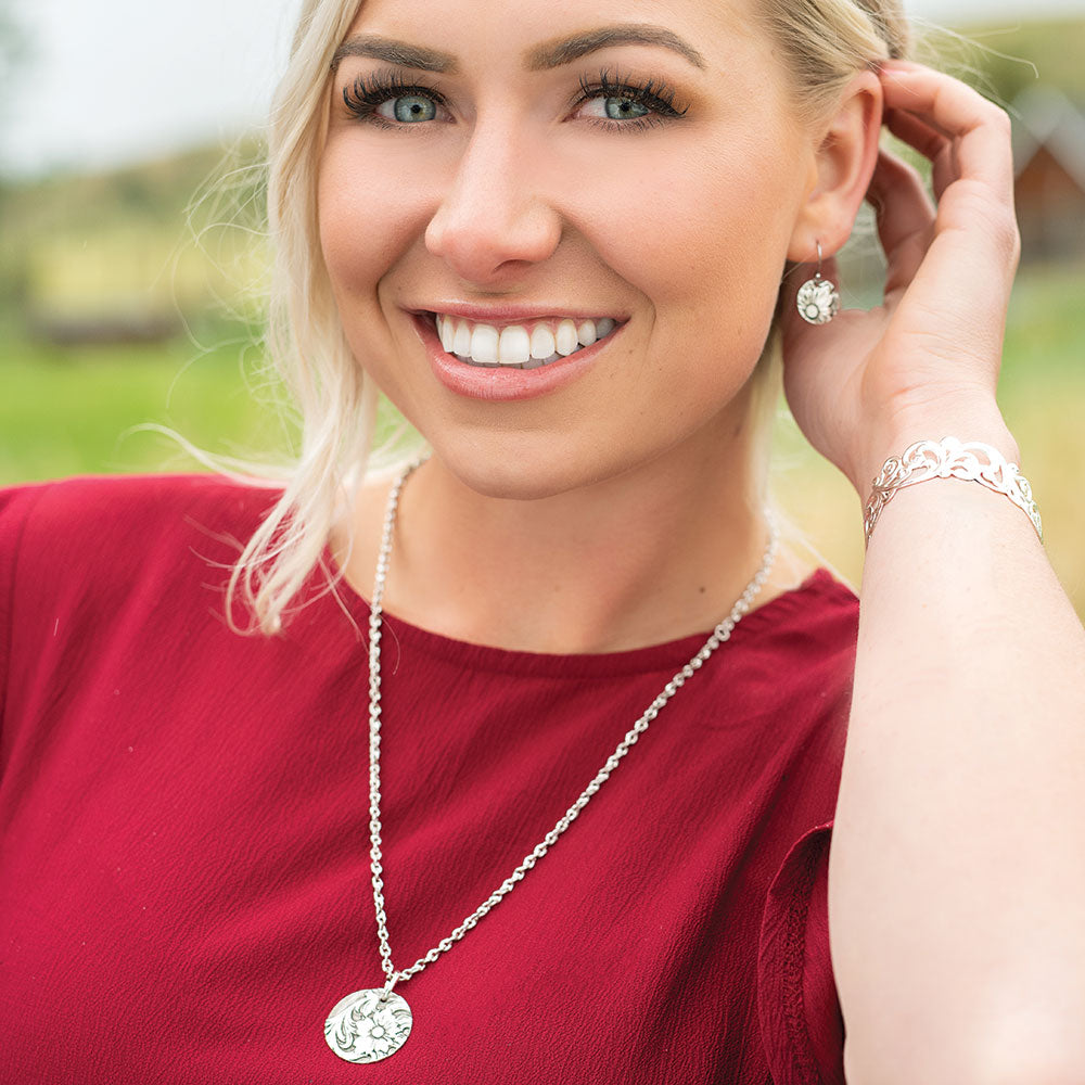 Montana Silversmiths Jewelry Set Art of the Buckle