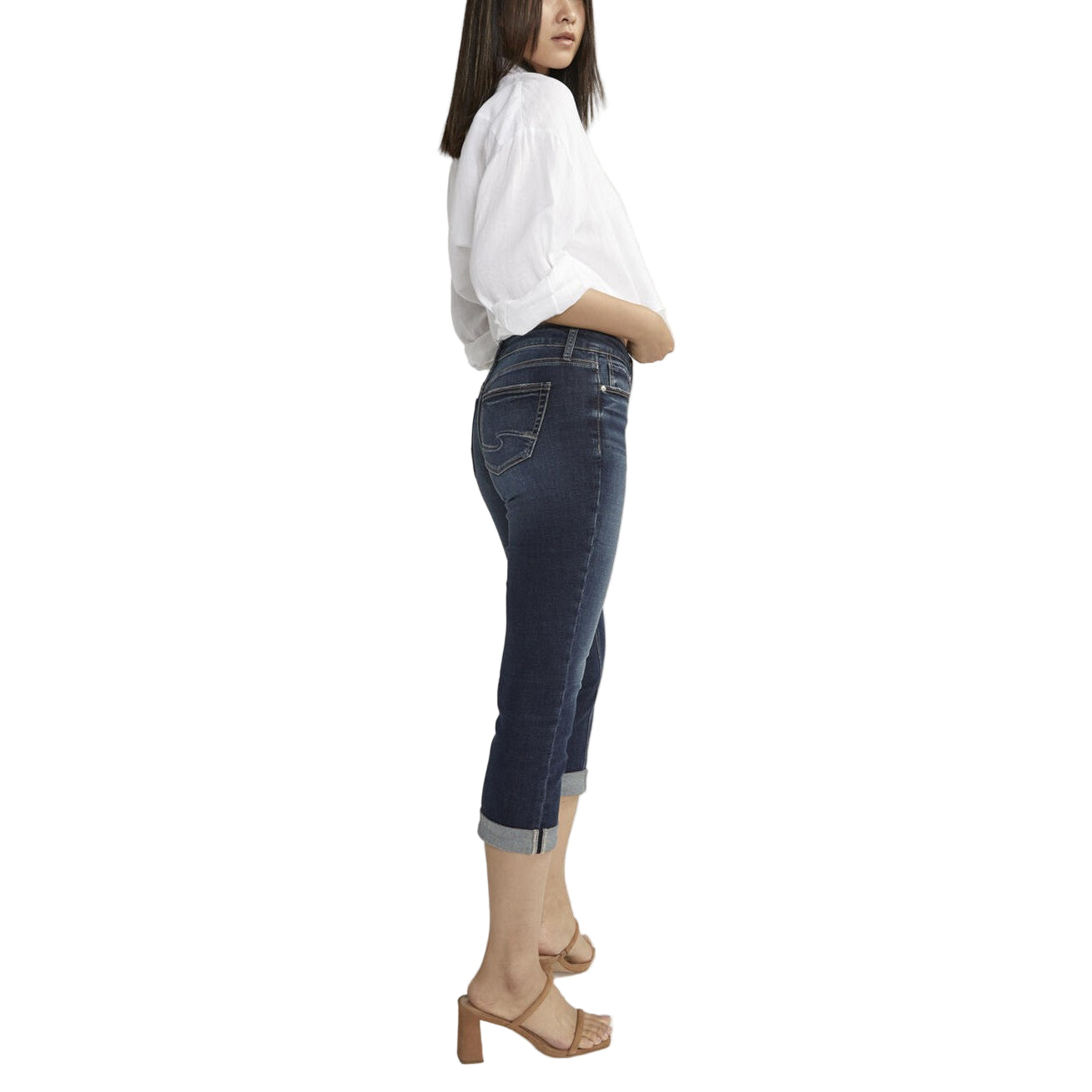 Silver Women's Suki Mid Rise Luxe Stretch Capris - Medium/Dark Wash