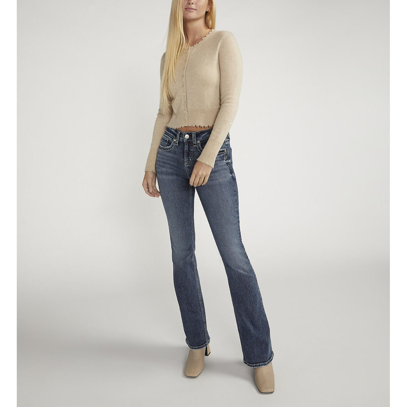 Silver Women's Suki Mid Rise Bootcut Jeans - Indigo