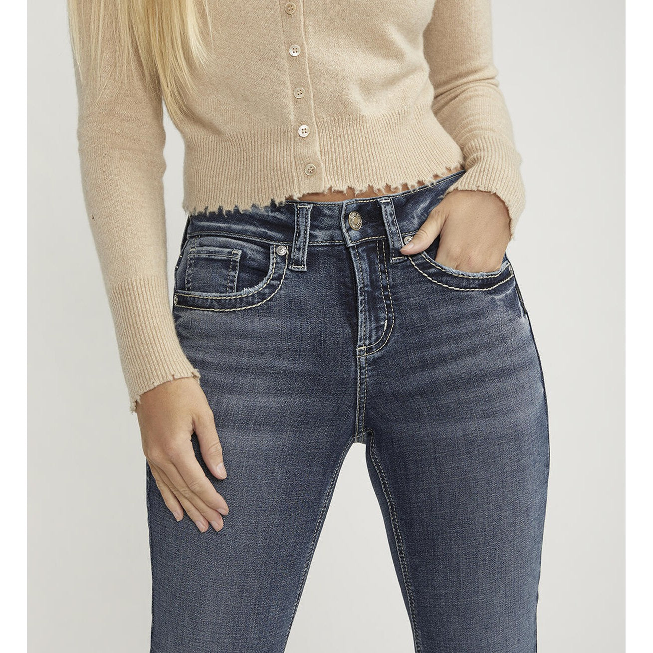 Silver Women's Suki Mid Rise Bootcut Jeans - Indigo