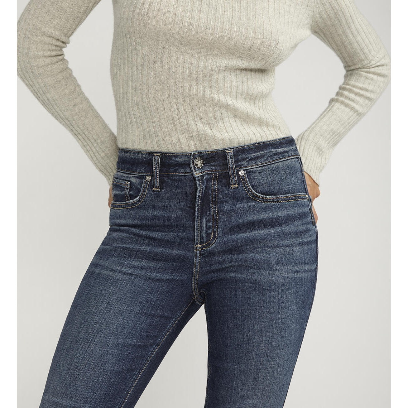 Silver Women's Avery High Rise Straight Leg Jeans - Indigo