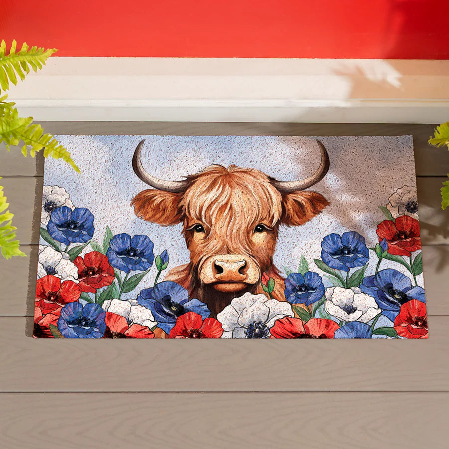 Evergreen American Classic Highland Cow  PVC Trapper Mat - 28 x 16