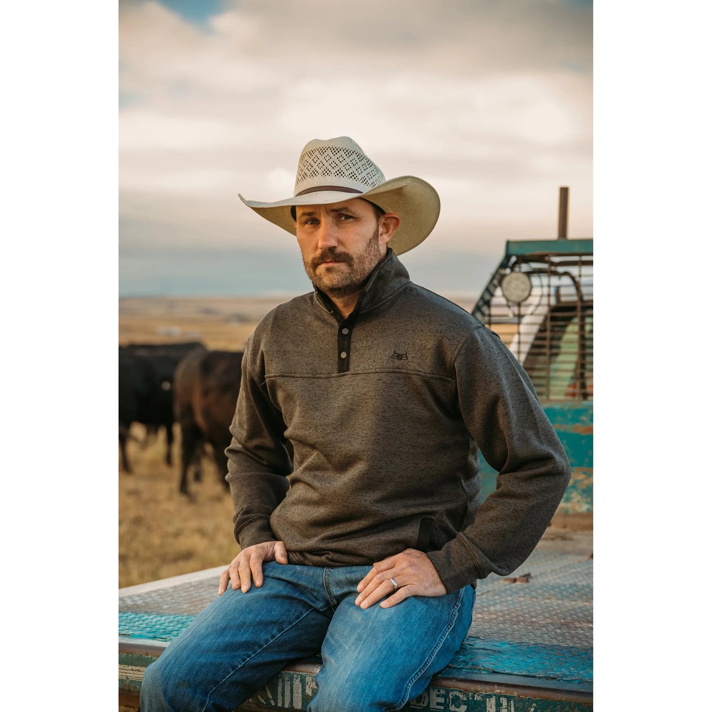 Baredown Brand Men's Summit Long Sleeve  1/4 Button Snap Pullover - Charcoal