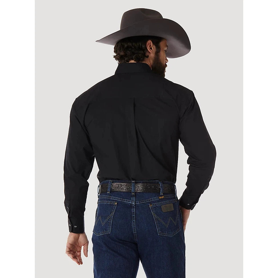 Wrangler Men's George Strait Long Sleeve Button-Down Solid Shirt - Black