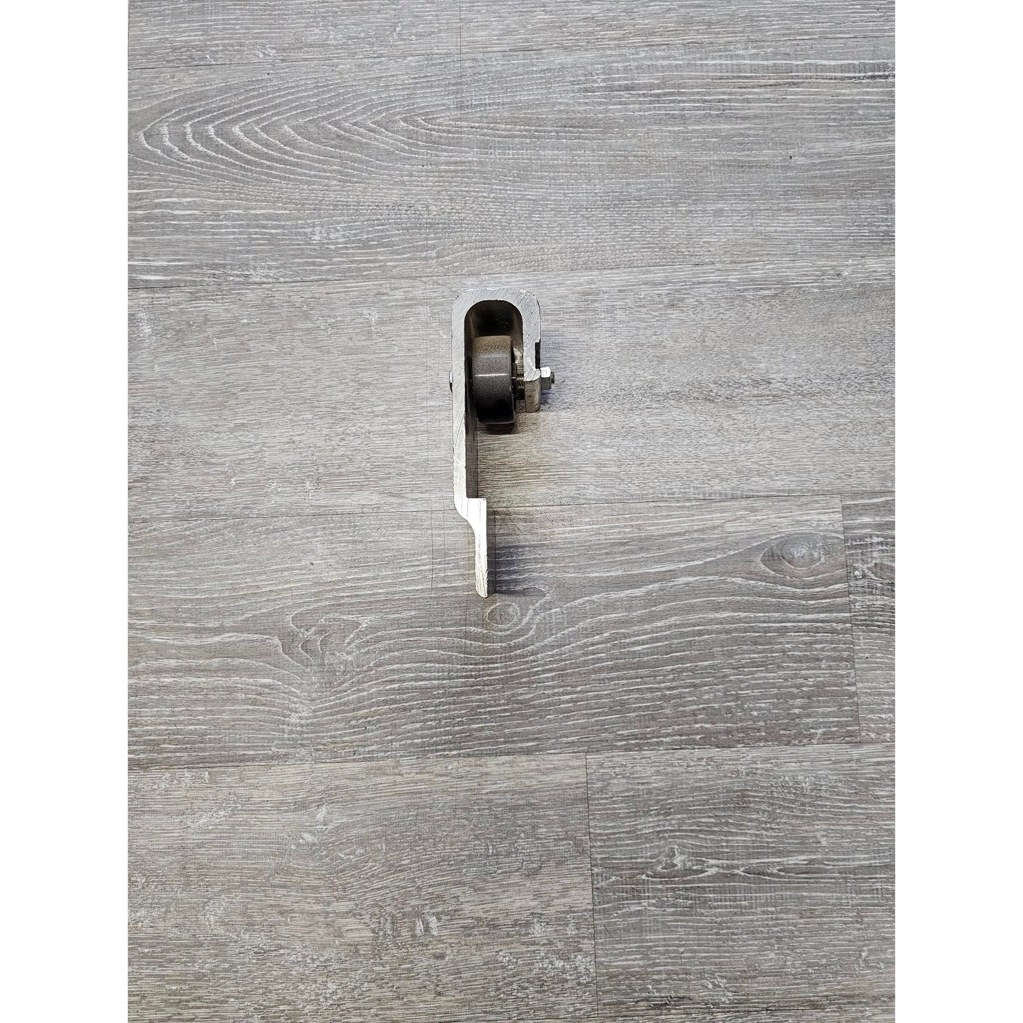 Aluminum Gate Bracket w/Black Roller Wheel