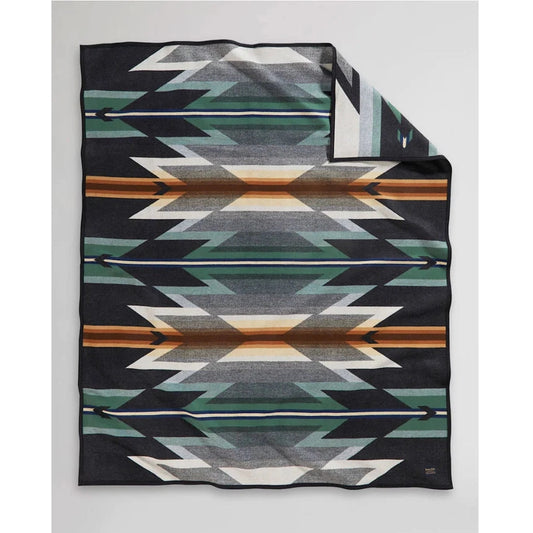 Wyeth Trail Blanket Oxford - Queen