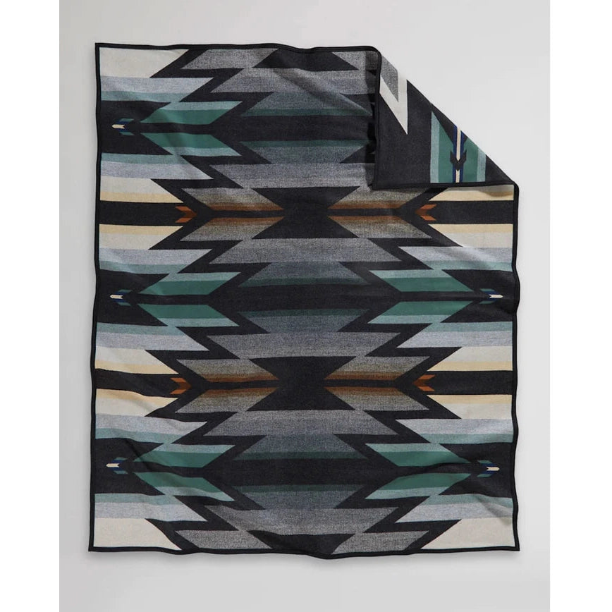 Wyeth Trail Blanket Oxford - Queen