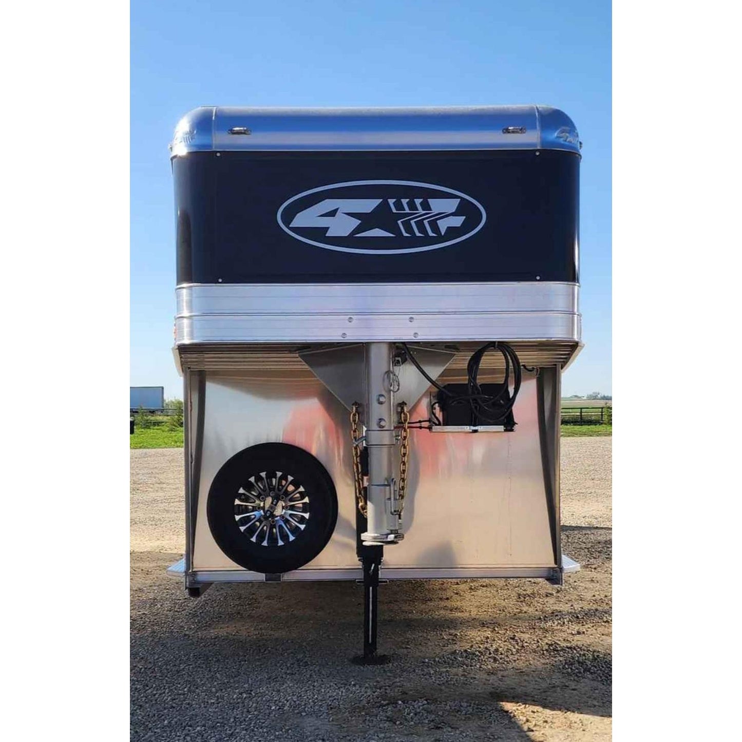 **COMING SOON** 2027 4-Star 28' Stock Combo