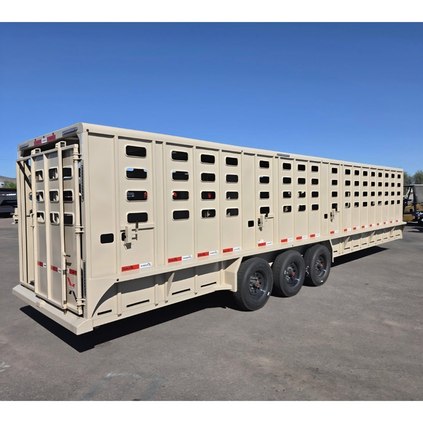 **COMING SOON** 2026 Eagle X 32' Stock Trailer