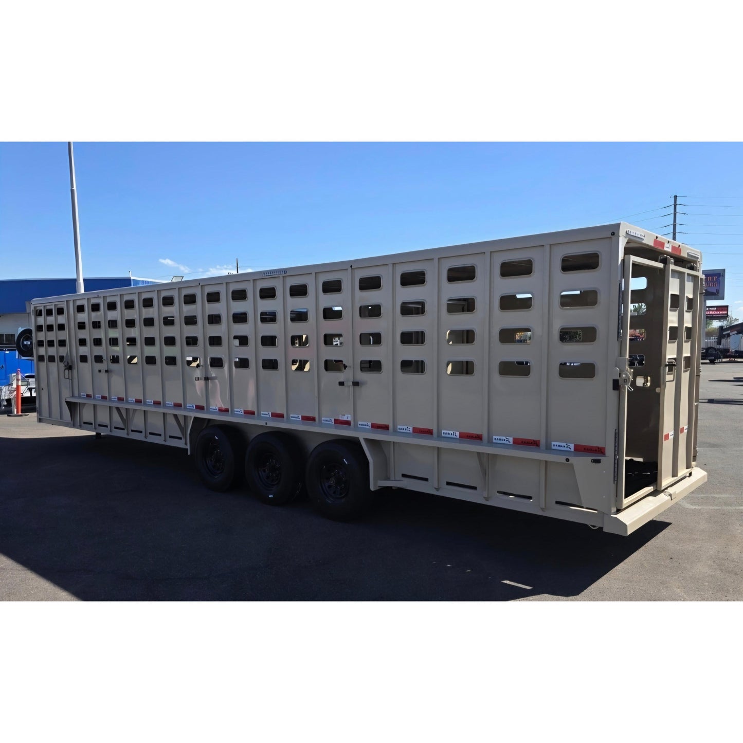 **COMING SOON** 2026 Eagle X 32' Stock Trailer