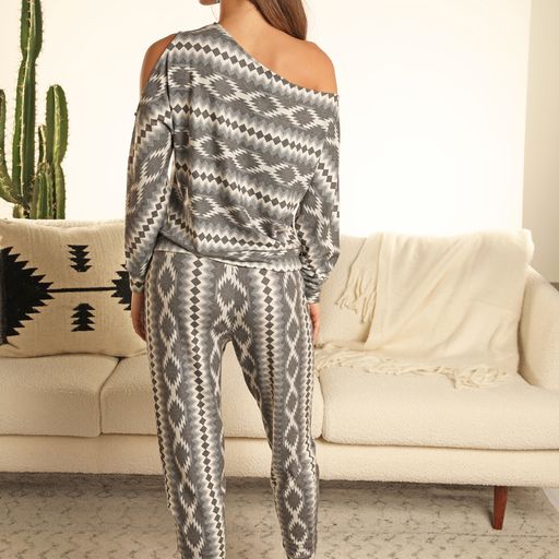 Rock & Roll Women's Chevron Aztec Joggers - Black