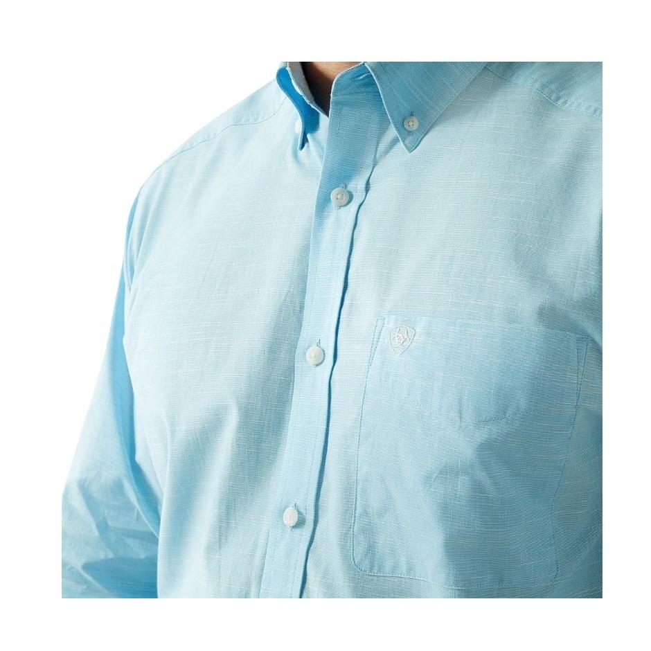 Ariat Men's Long Sleeve Solid Slub Classic Fit Shirt- Light Blue