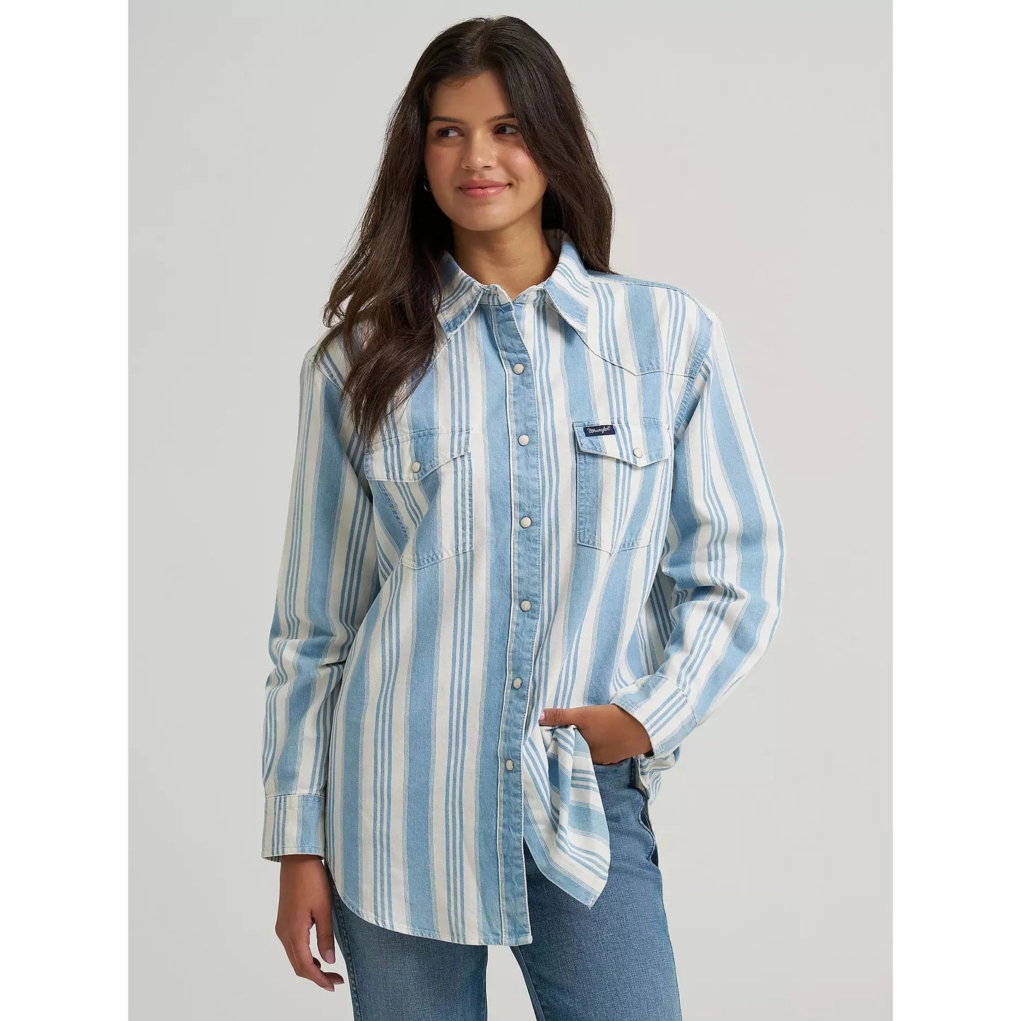 Wrangler Women's Brushpopper Boyfriend Western Stripe Long Sleeve Shirt - Pale Blue