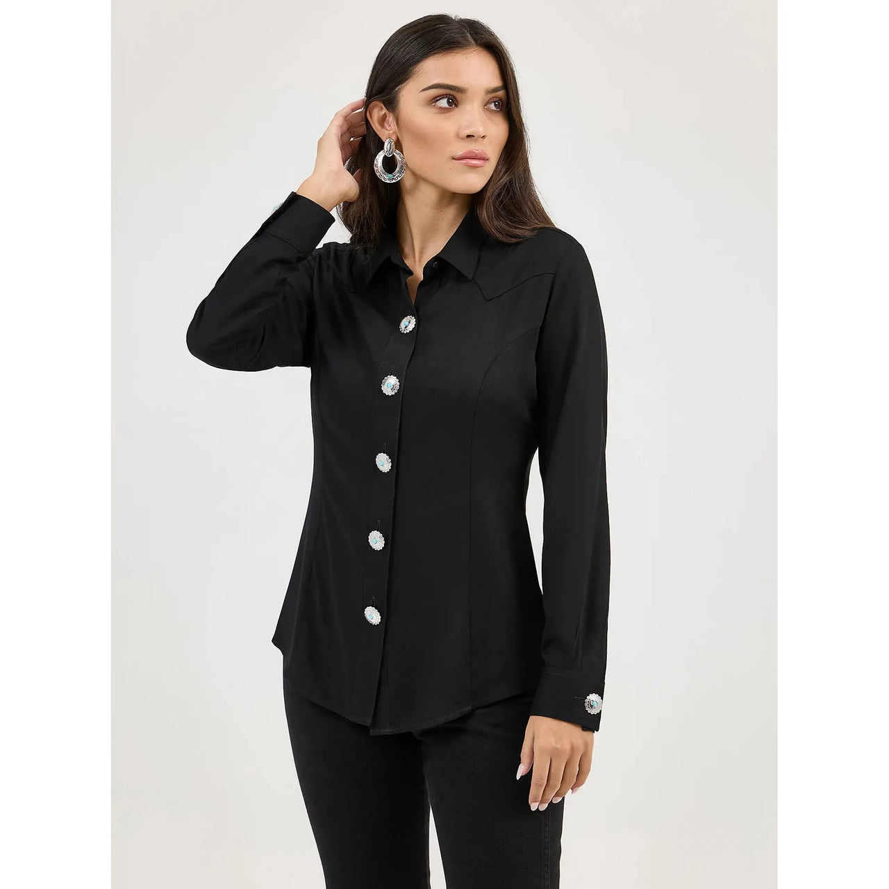 Wrangler Women's Long Sleeve Slim Concho Button Shirt - Black