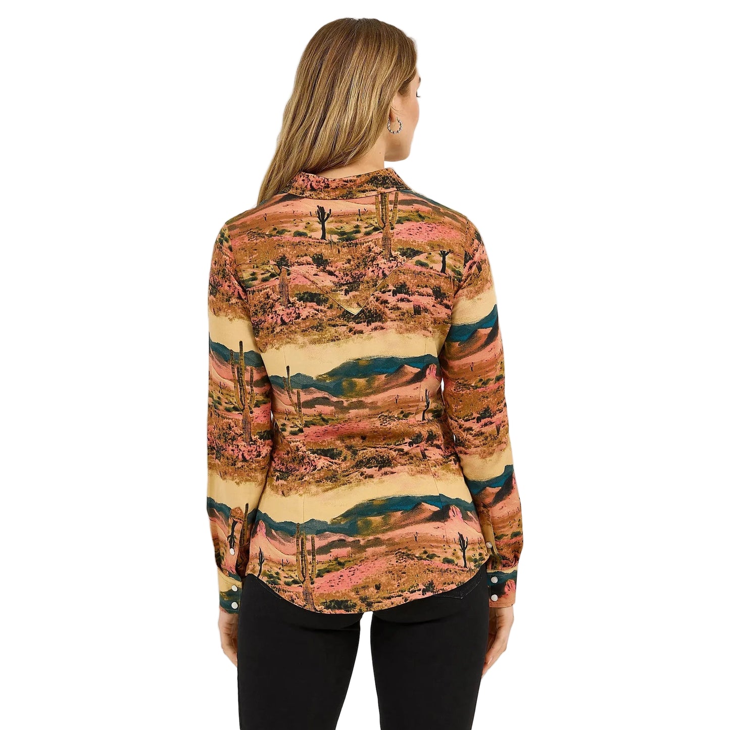 Wrangler Women's Desert Print Western Long Sleeve Snap Shirt - Desert Tan