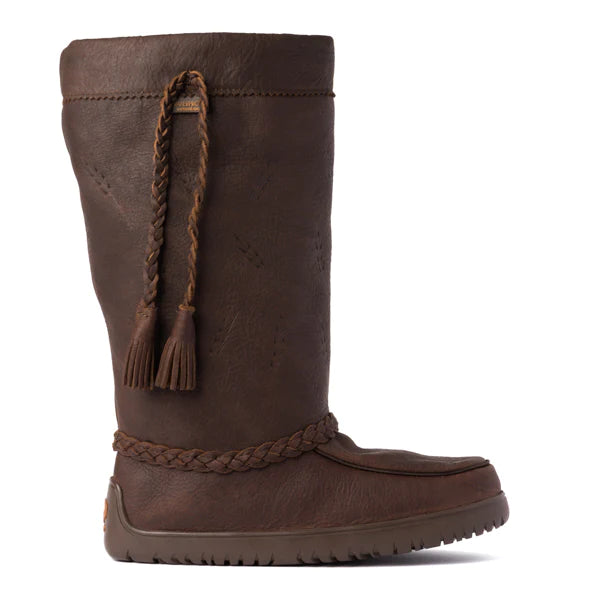 Manitobah Women's Waterproof Tamarack Grain Mukluks - Cocoa