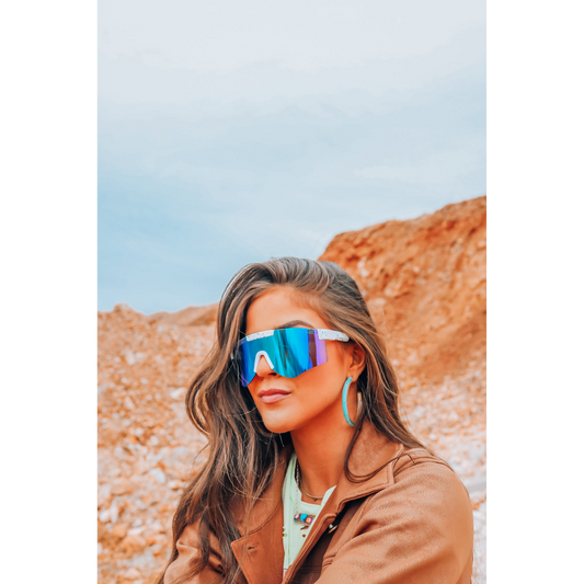 The Front Porch Label Sunglasses/Glasses