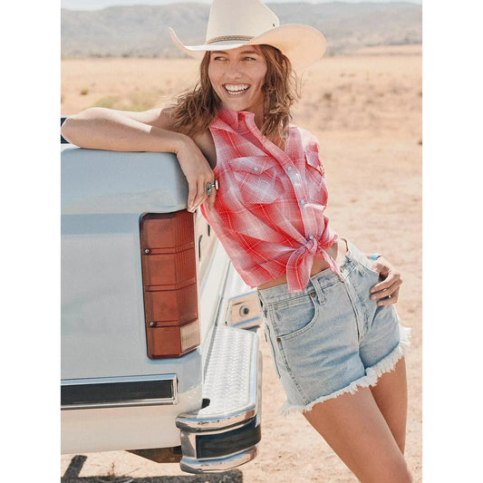 Wranger Women's Essential Sleeveless Plaid Western Snap Shirt - Red