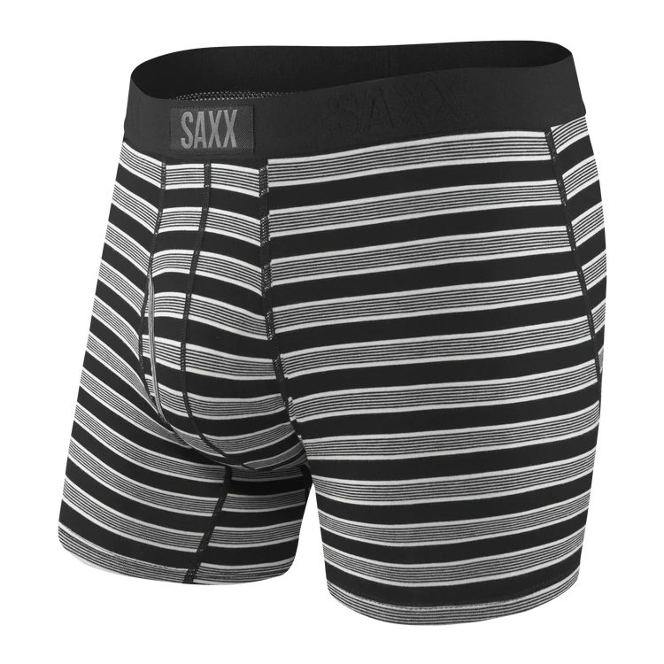 Saxx Men's Underwear - Ultra Super Soft Boxer Brief Fly with Built-in Pouch  Support - Underwear for Men, Black Astro SURF and Turf, X-Small :  : Clothing, Shoes & Accessories