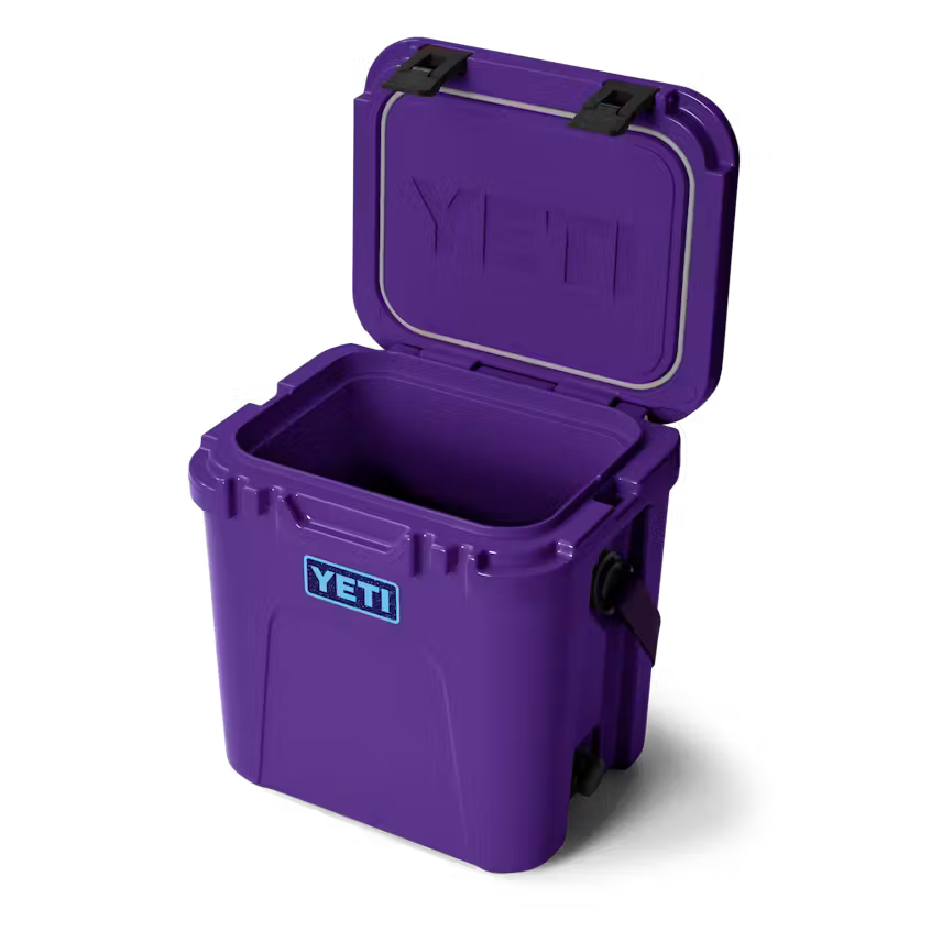 Yeti Roadie® 24 Hard Cooler - Pace Purple/Blue
