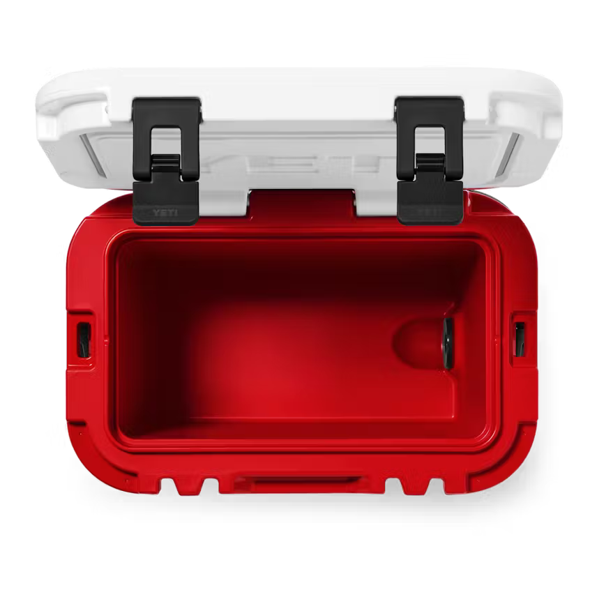 Yeti Roadie® 15 Hard Cooler - Red/White Badge