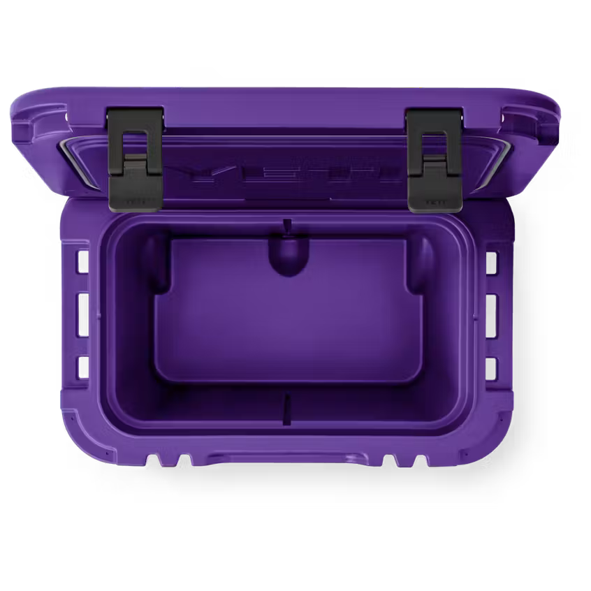 Yeti Roadie® 32 Wheeled Cooler - Pace Purple/Blue