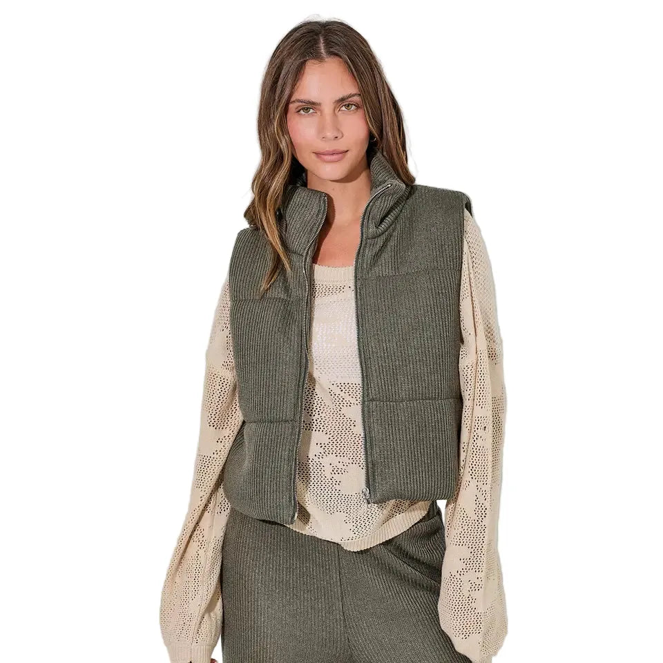 BaeVely Women's Textured Puffer Vest- Multiple Colours