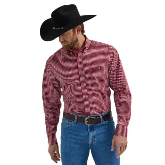 Wrangler Men's George Strait One Pocket  Plaid Long Sleeve Shirt