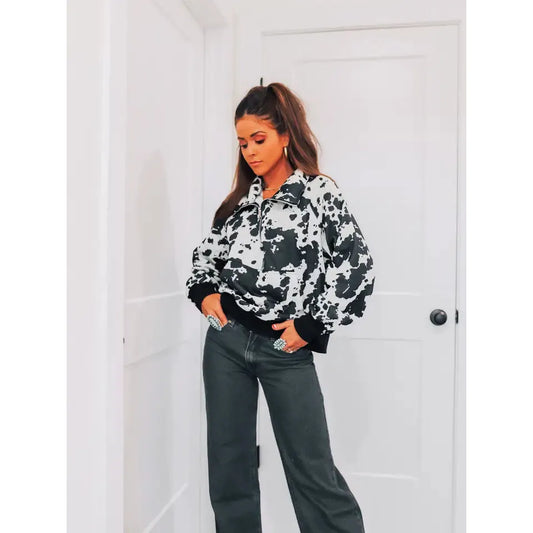 Front Porch Women's Black Cowhide Pullover-Black