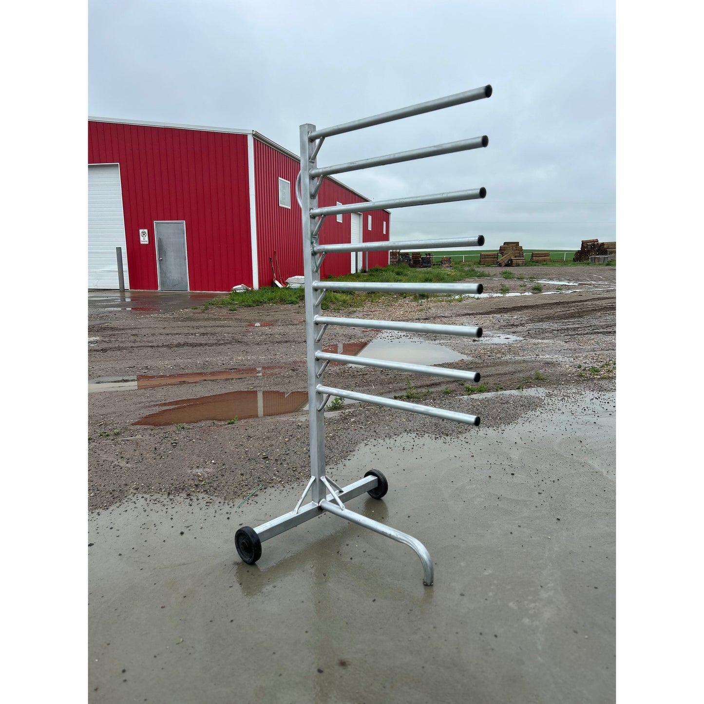 Saddle Pad Rack w/Wheels