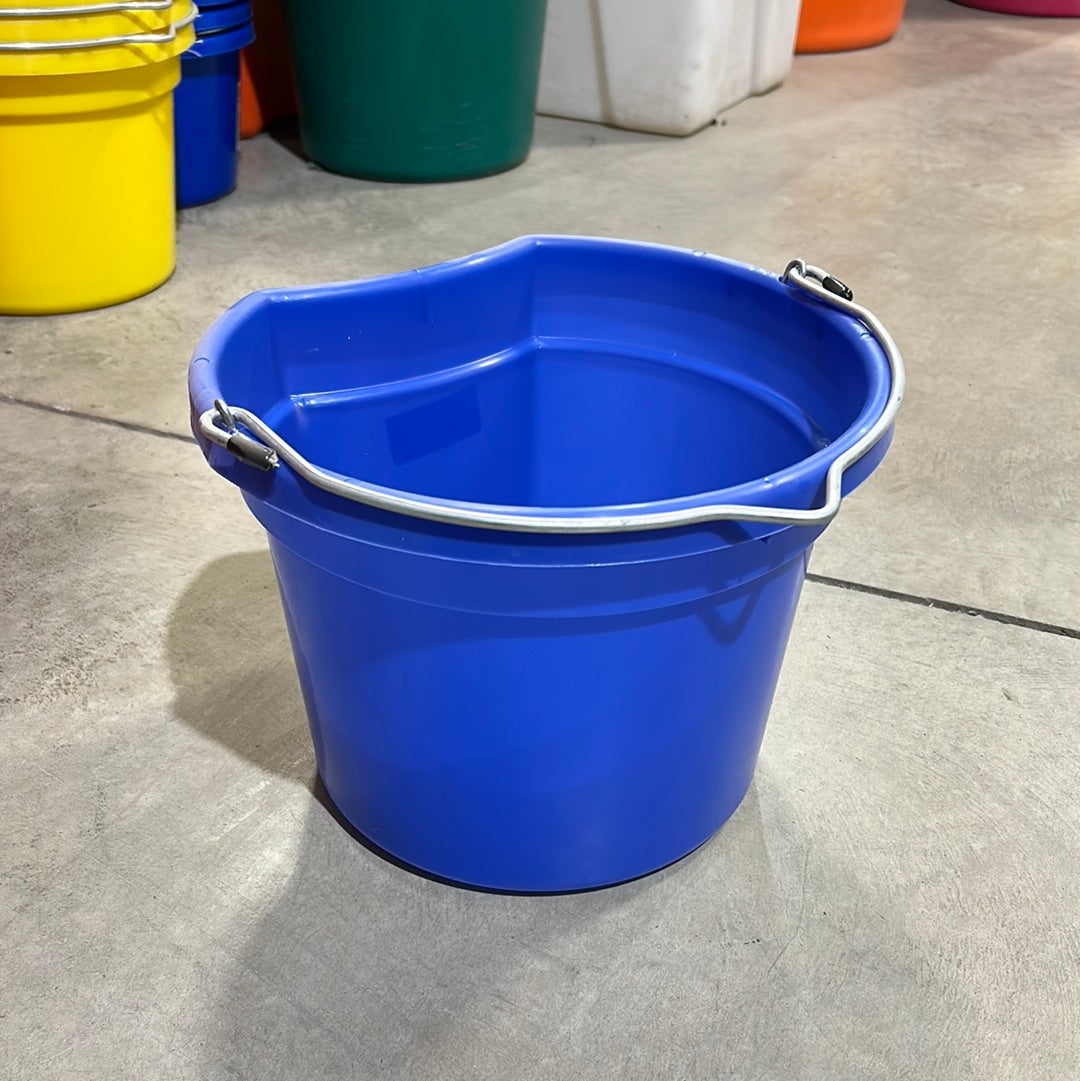 Irvine Buckets Small 8QT - Assorted Colours - Irvine Tack &amp; Western Wear