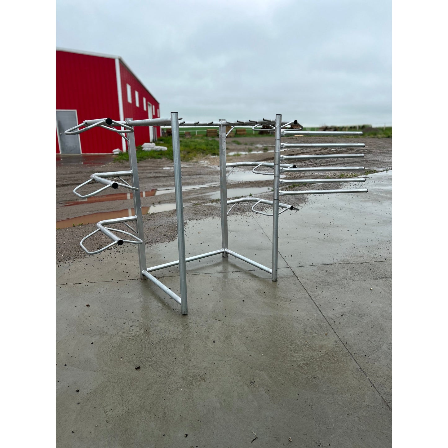 6 Tier Saddle Rack - Bridle Hooks &Swivel Pad rack