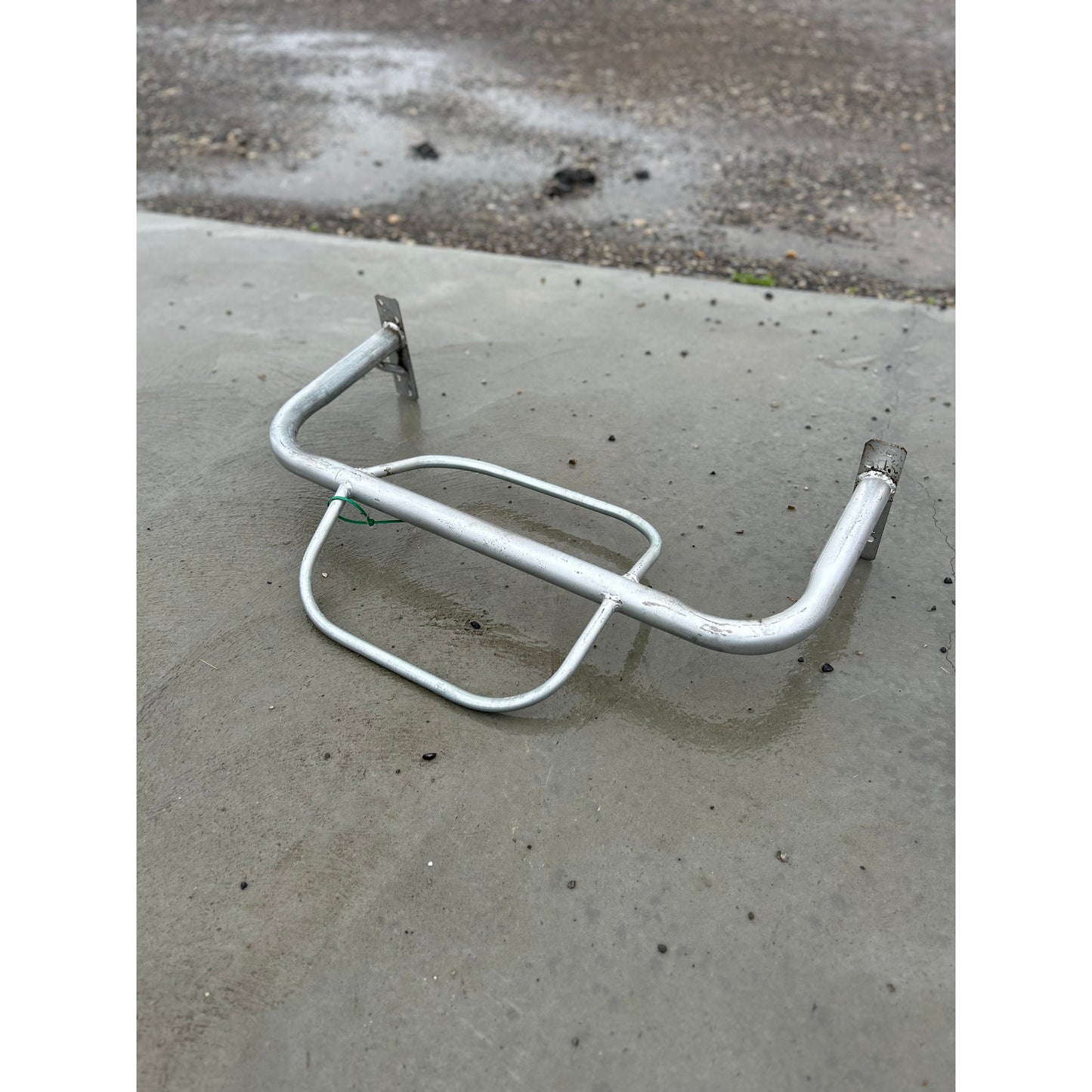 Wall Mount Saddle Rack - Single