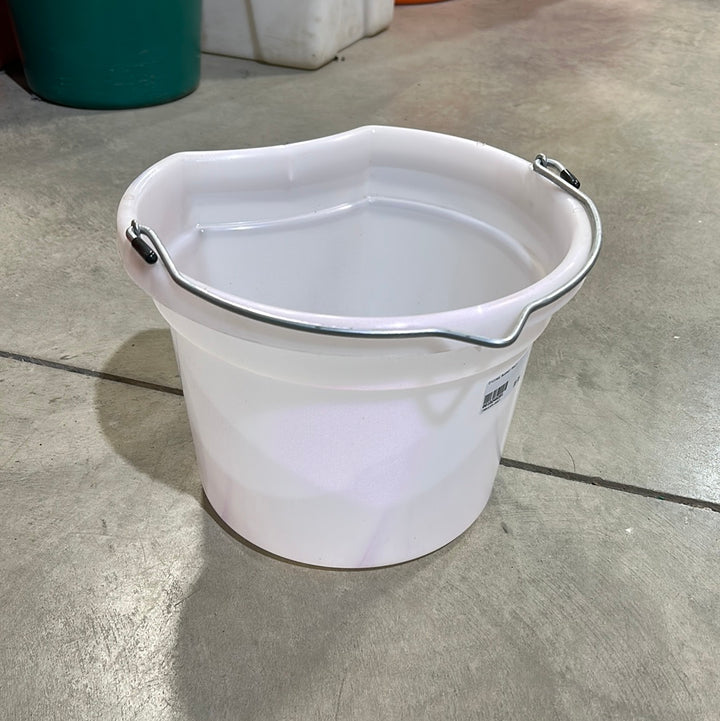 Irvine Buckets Small 8QT - Assorted Colours - Irvine Tack &amp; Western Wear