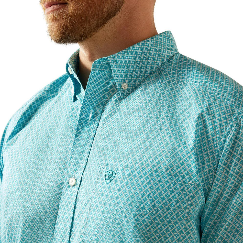 Ariat Men's Short Sleeve Westin Short Sleeve Shirt-Light Blue