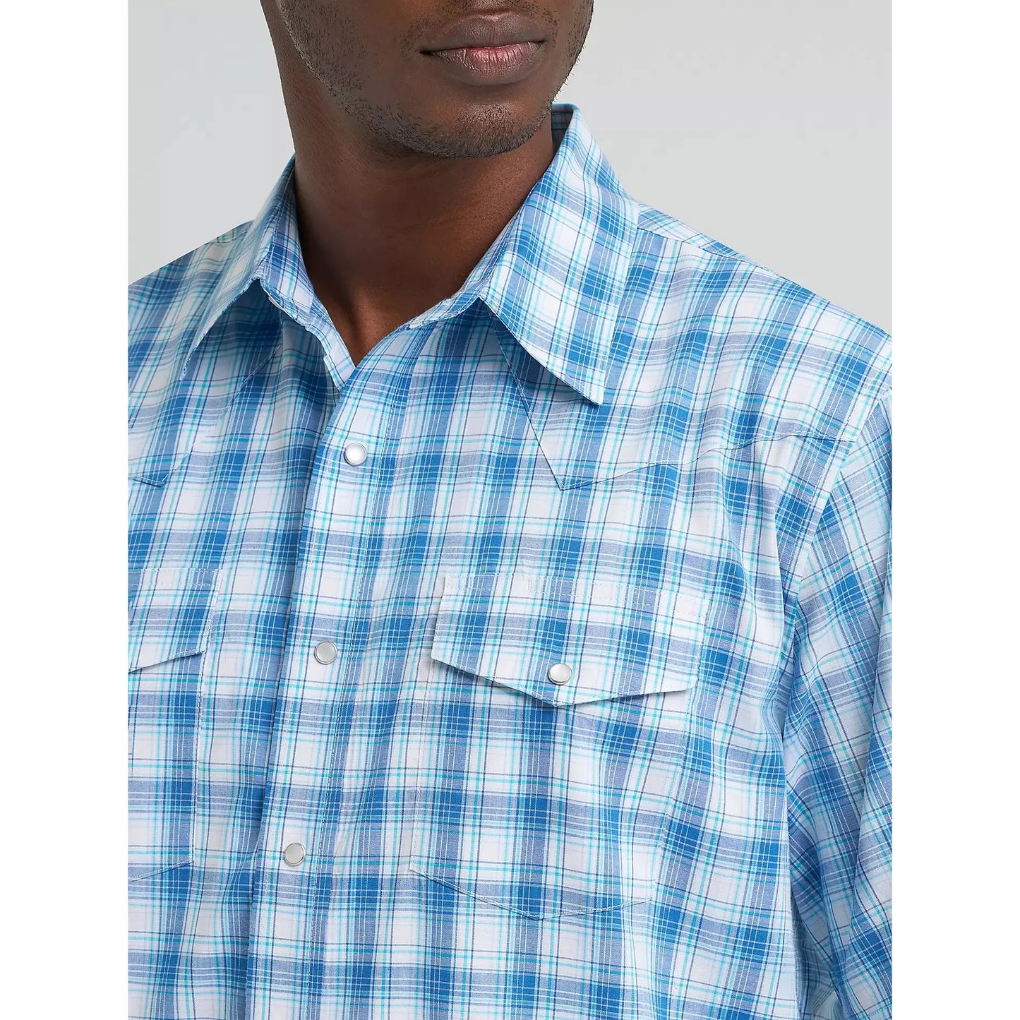 Wrangler Men's Wrinkle Resist Short Sleeve Western Snap Plaid Shirt - Seaside Blue - Irvine Tack & Western Wear