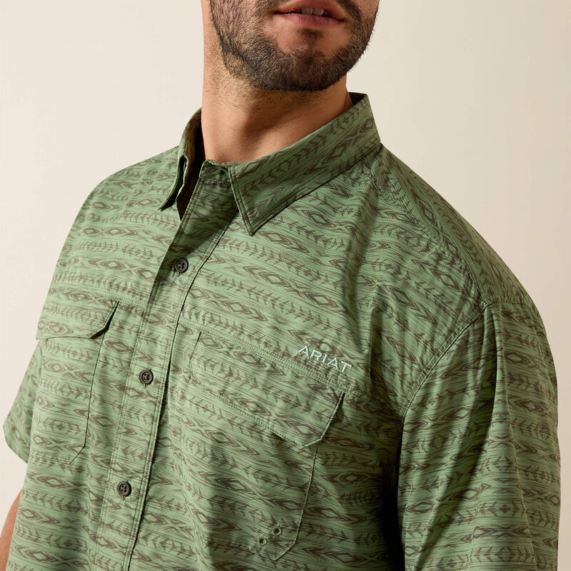 Ariat Men's Printed Venttek Outbound Short Sleeve Shirt  - Green