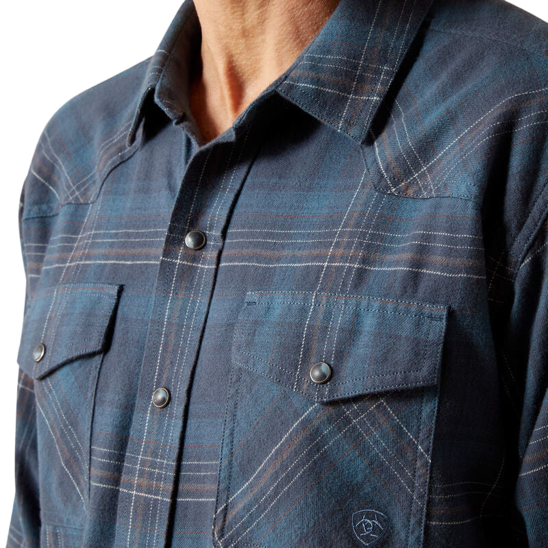 Ariat Men's Higgins Retro Fit Long Sleeve Snap Shirt - Navy