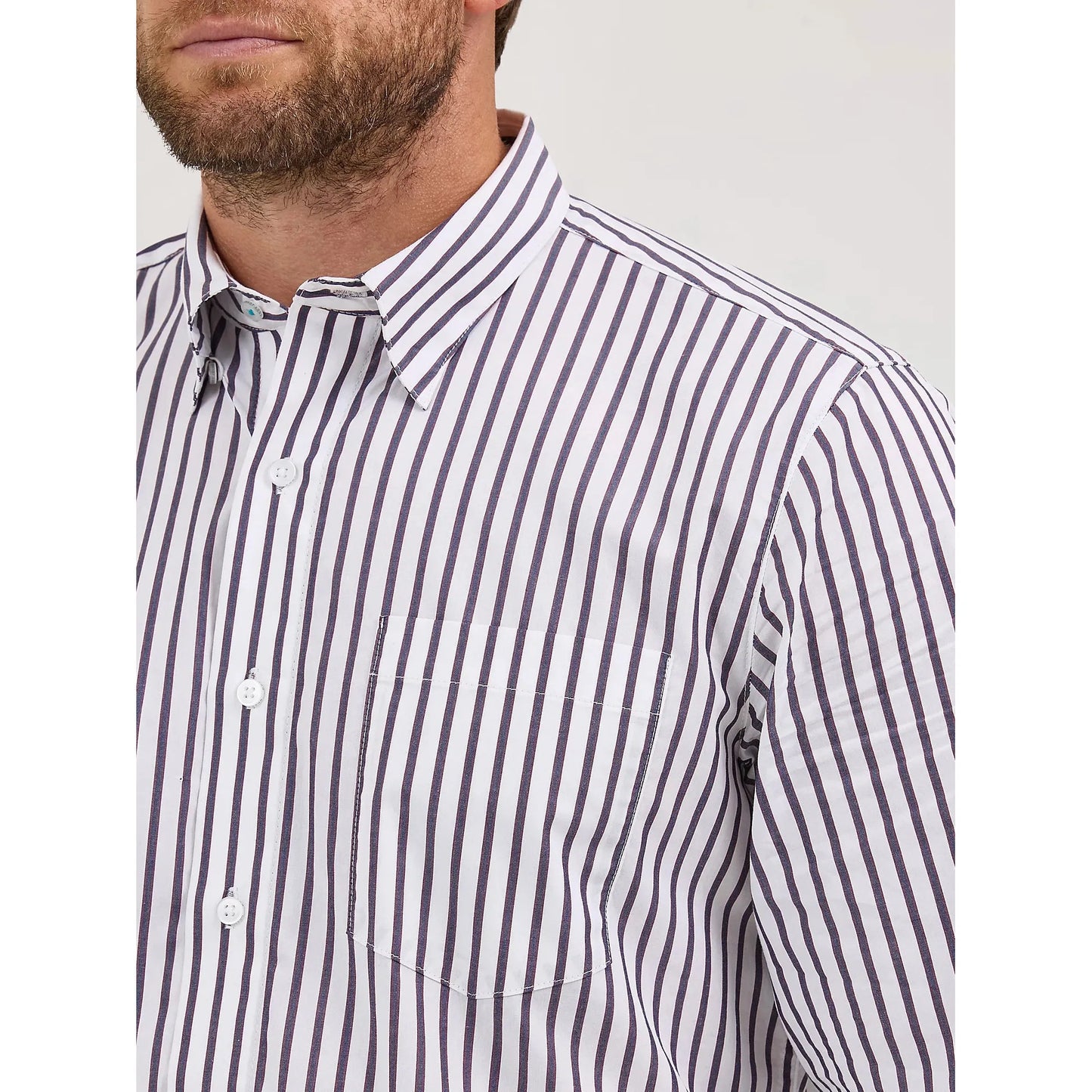 Wrangler Men's Cody Johnson One Pocket Button Down Long Sleeve Shirt - Navy White Stripes