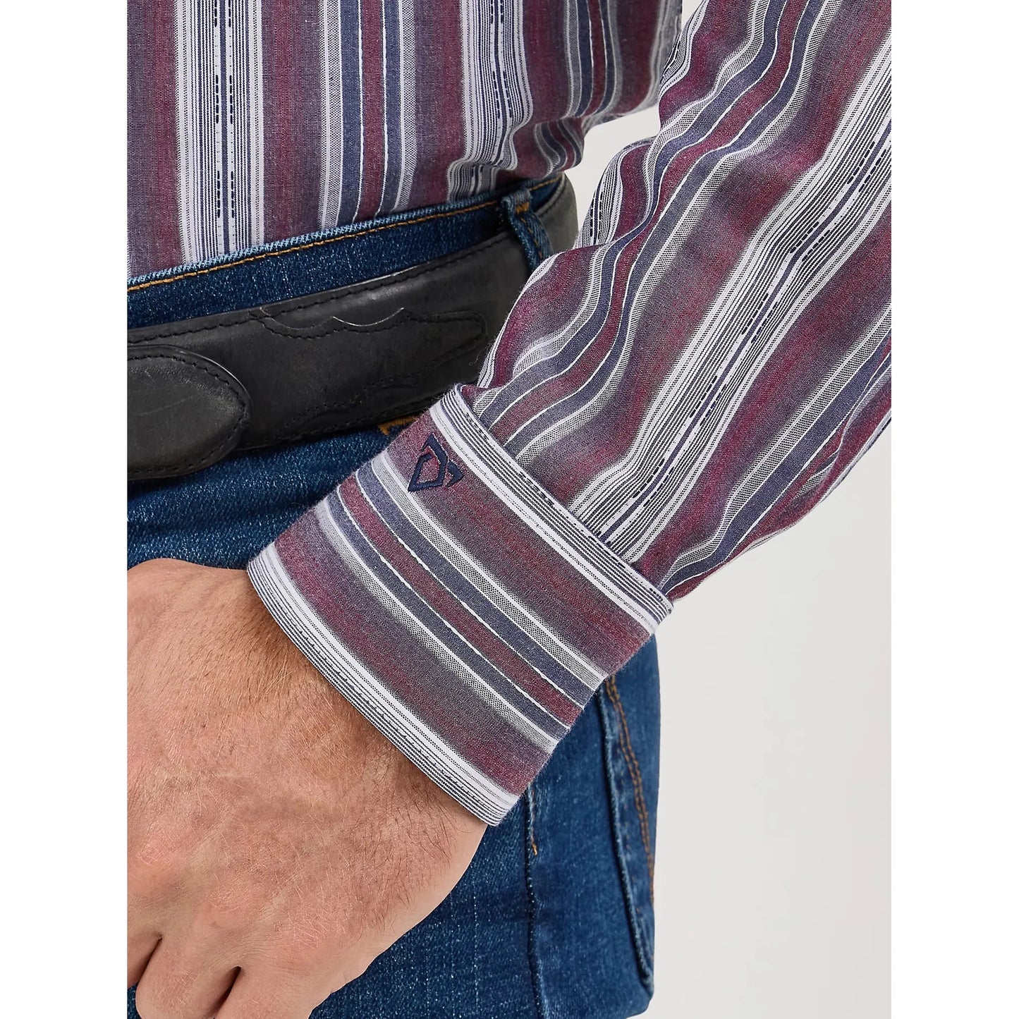 Wrangler Men's Cody Johnson One Pocket Button Down Long Sleeve Shirt - Mauve Stripes