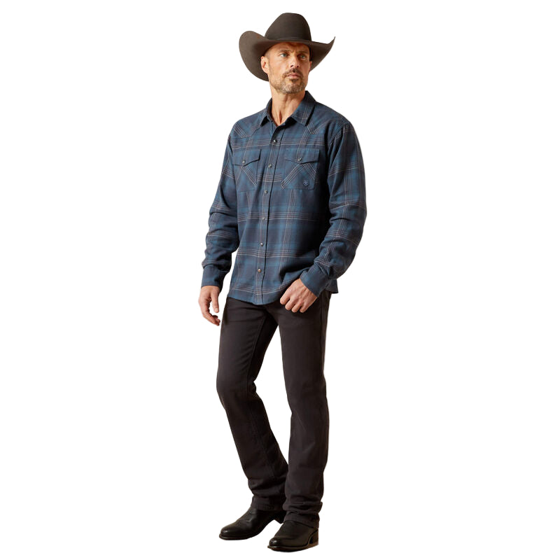 Ariat Men's Higgins Retro Fit Long Sleeve Snap Shirt - Navy