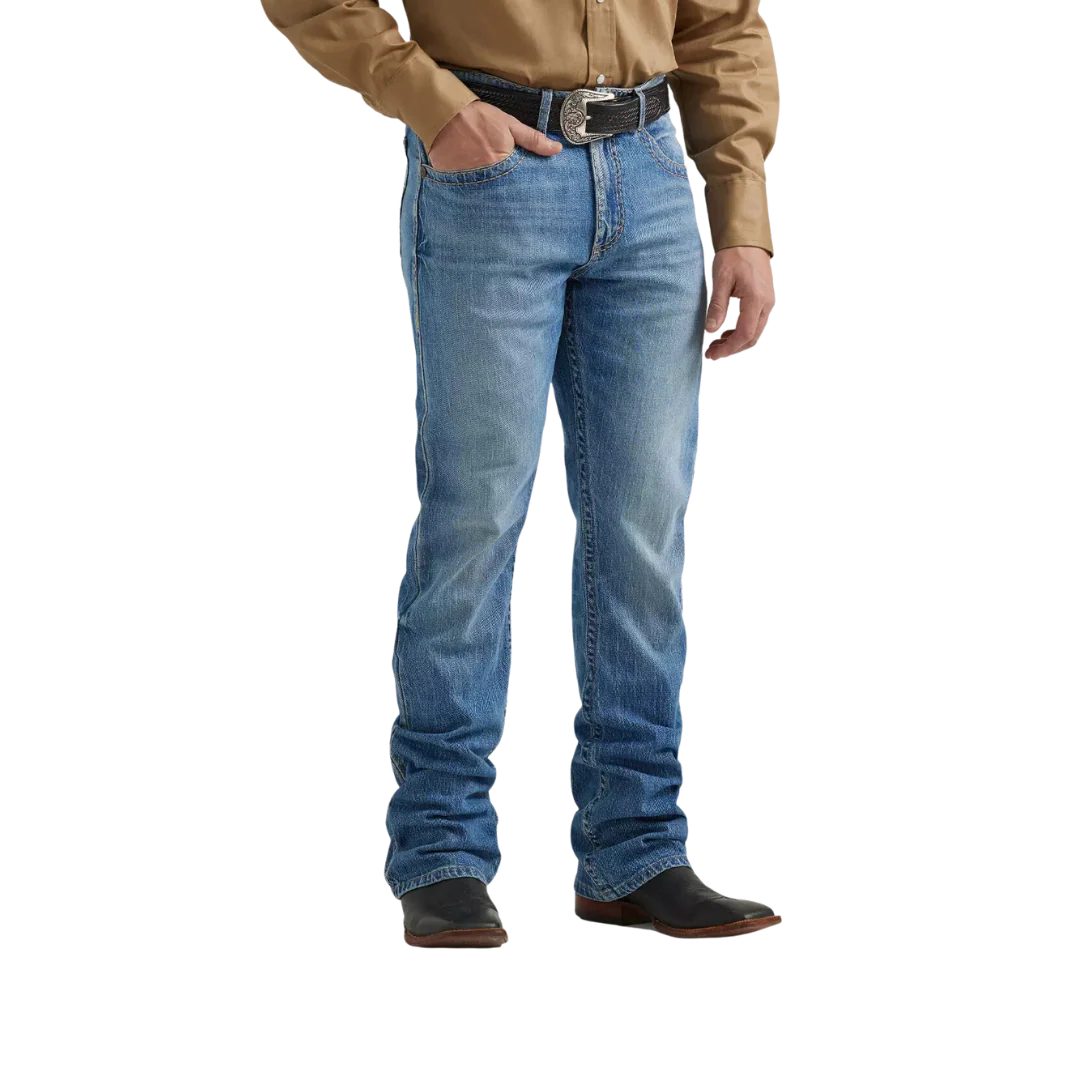 Wrangler Men's Rock 47 Slim Bootbut Jeans