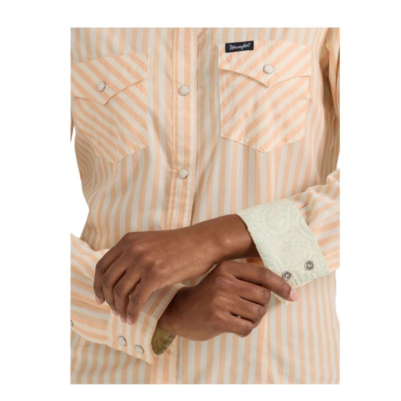 Wrangler Women's Long Sleeve Retro Western Dress Shirt- Pink